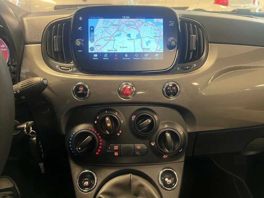 Fiat 500 1.0 Hybrid Dolcevita Lederen bekleding uit 2023, foto 19