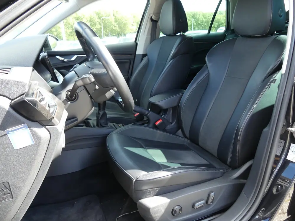 Skoda Kamiq 1.0 TSI Business Edition Upgrade uit 2022, foto 12
