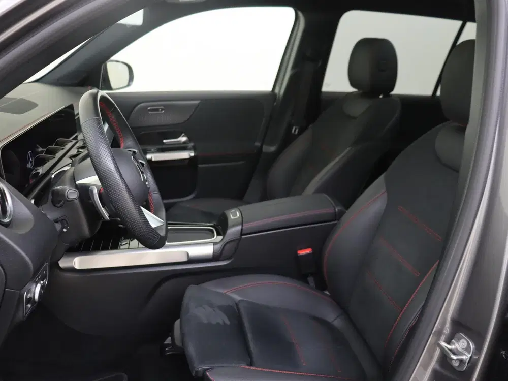 Mercedes-Benz EQB 250+ Business Solution AMG 71 kWh uit 2025, foto 11