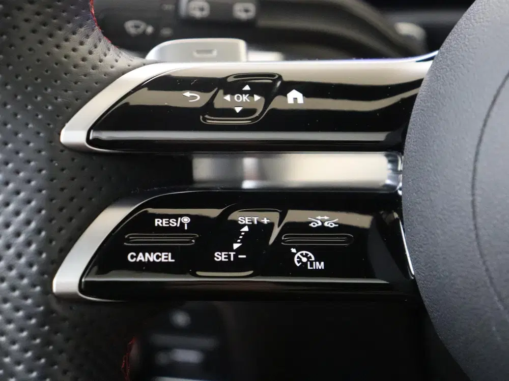 Mercedes-Benz EQB 250+ Business Solution AMG 71 kWh uit 2025, foto 13