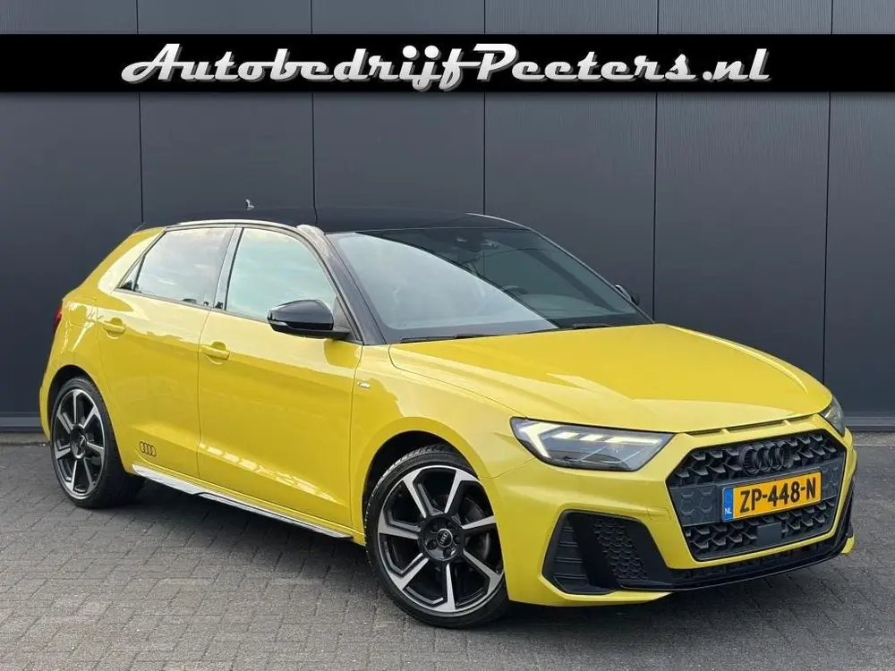 Audi A1 SB 30 TFSI S Line Edition One LED Navi Virtual Carpl uit 2019