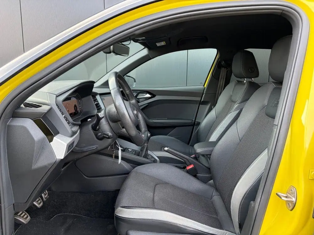 Audi A1 SB 30 TFSI S Line Edition One LED Navi Virtual Carpl uit 2019, foto 15