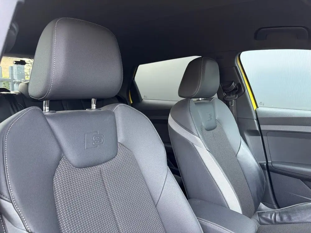 Audi A1 SB 30 TFSI S Line Edition One LED Navi Virtual Carpl uit 2019, foto 5