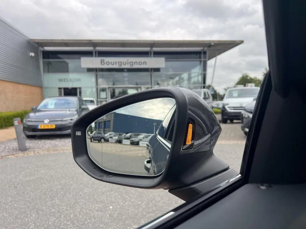 Skoda Superb 1.5 TSI PHEV L & K uit 2025, foto 20