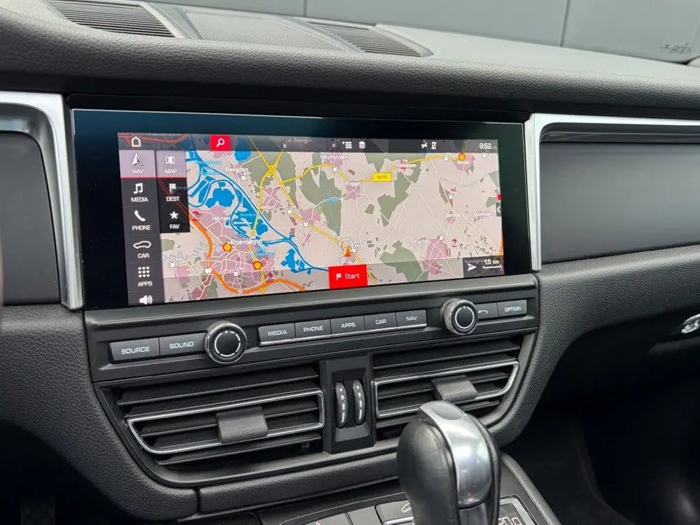Porsche Macan 2.0T Facelift Pano 14V-stoel Luchtv. ACC Camer uit 2019, foto 8