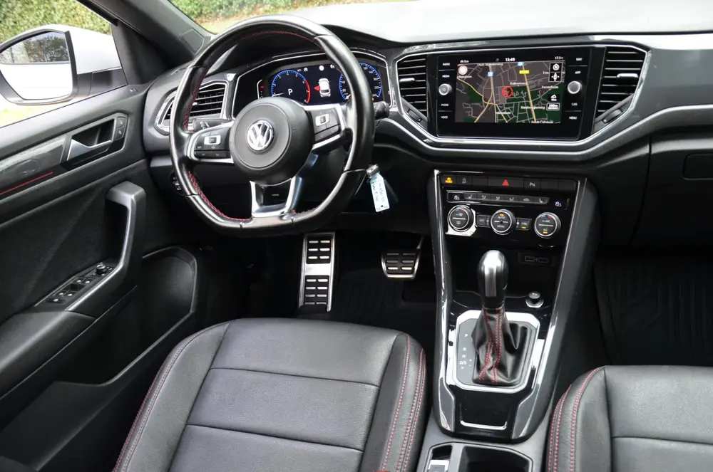 Volkswagen T-Roc 1.5 TSI Sport Business R Line Automaat/Navi uit 2020, foto 9