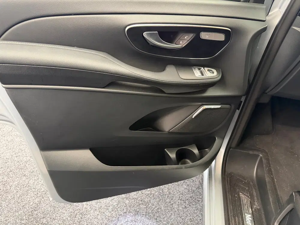 Mercedes-Benz EQV 7pers uit 2025, foto 12