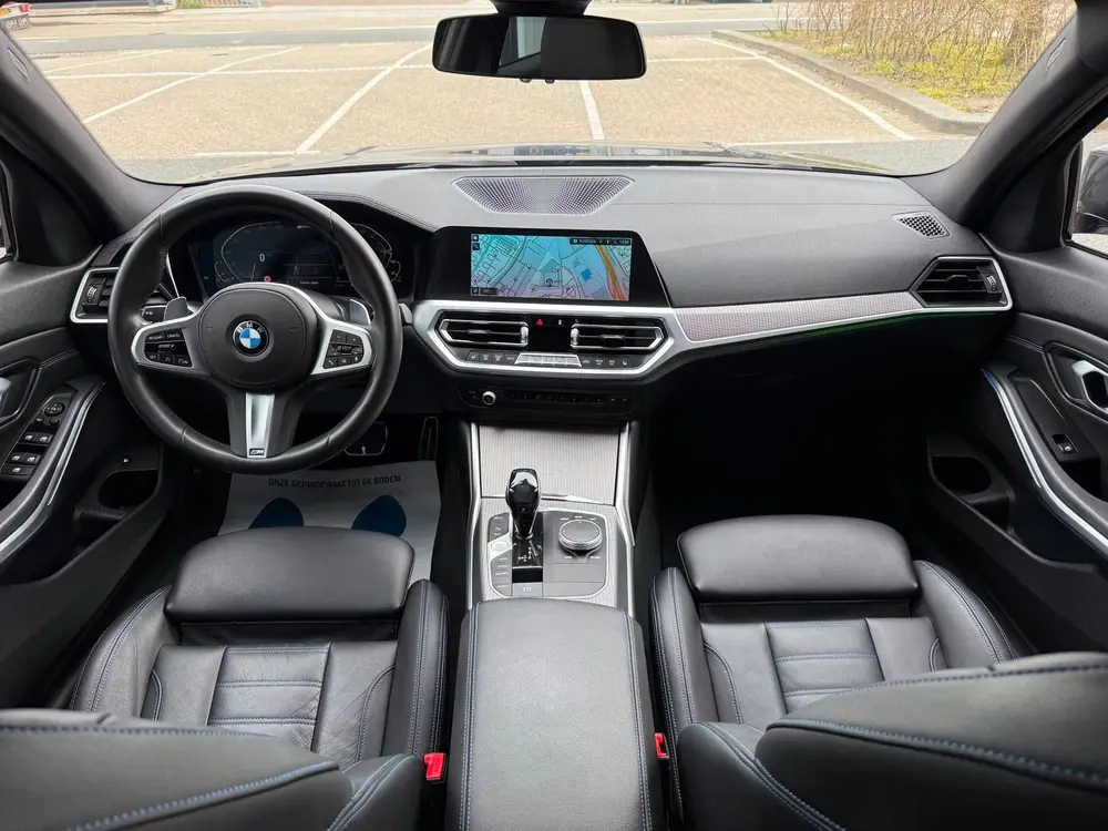 BMW 3-serie 330e High Executive AUT 292PK LED uit 2019, foto 2