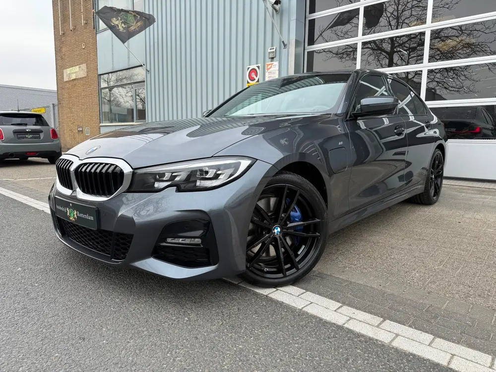 BMW 3-serie 330e High Executive AUT 292PK LED uit 2019, foto 5