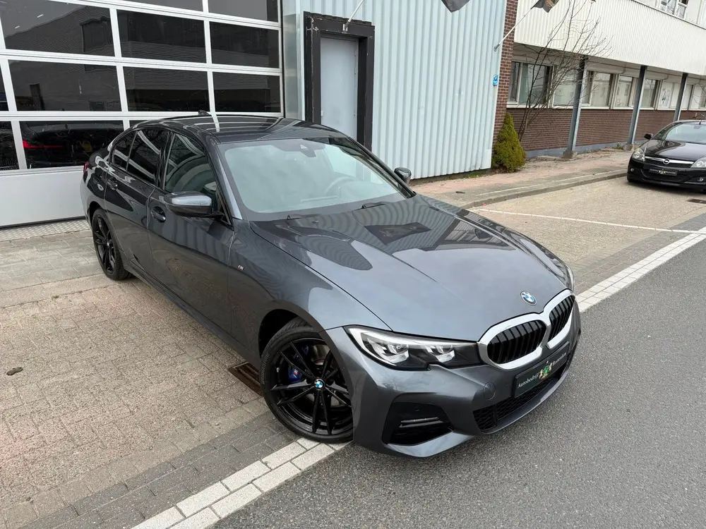 BMW 3-serie 330e High Executive AUT 292PK LED uit 2019, foto 6