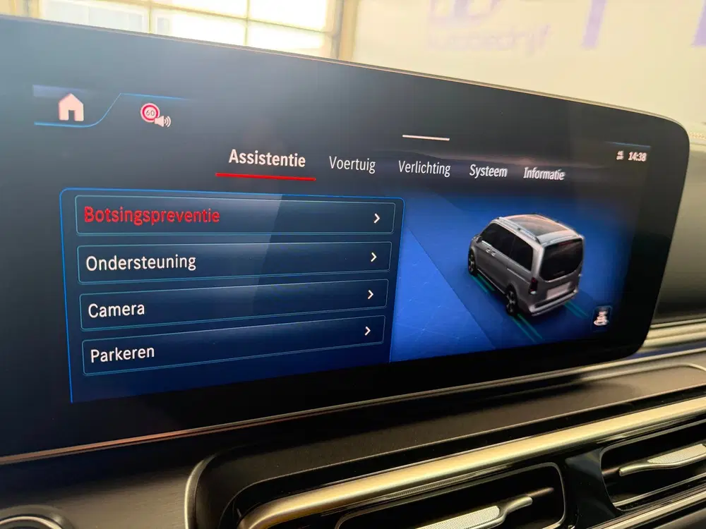 Mercedes-Benz EQV 8-pers uit 2025, foto 12