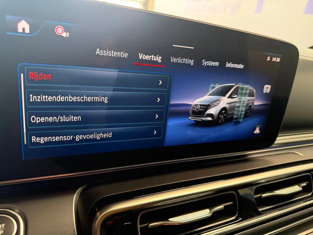 Mercedes-Benz EQV 8-pers uit 2025, foto 13