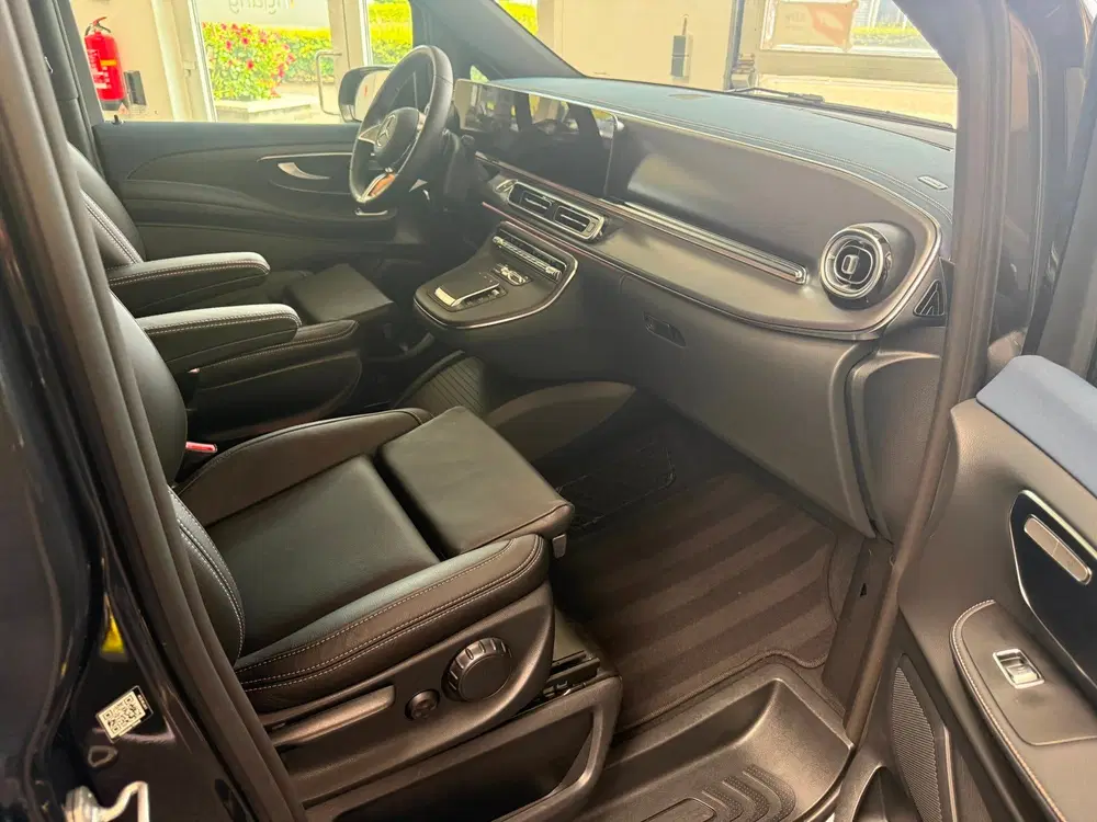 Mercedes-Benz EQV 8-pers uit 2025, foto 5