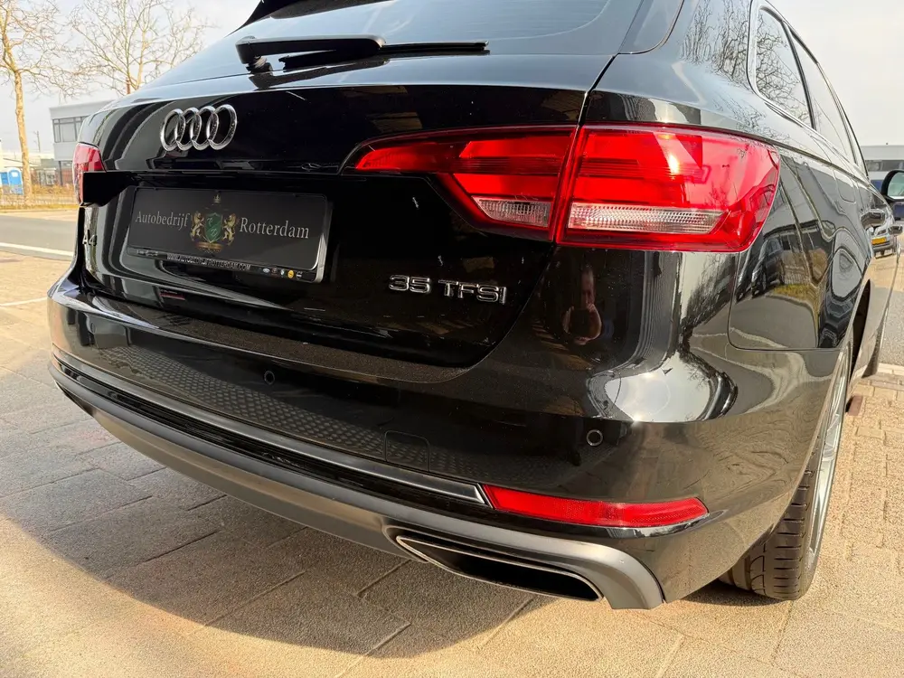 Audi A4 35 TFSI S-tronic AUT ECC uit 2019, foto 13