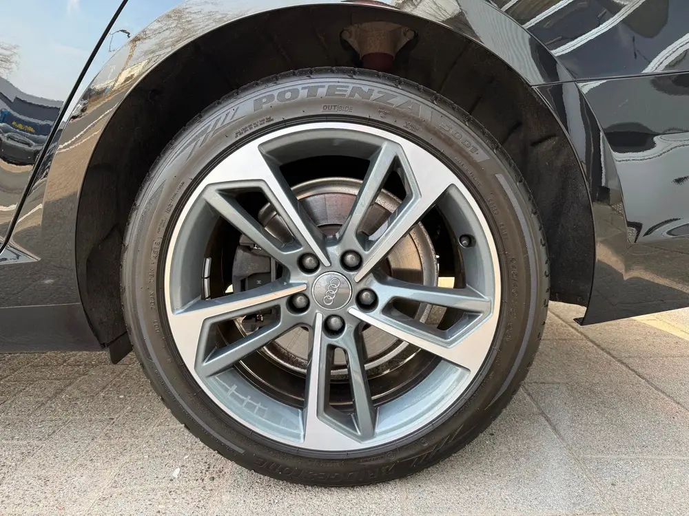 Audi A4 35 TFSI S-tronic AUT ECC uit 2019, foto 15