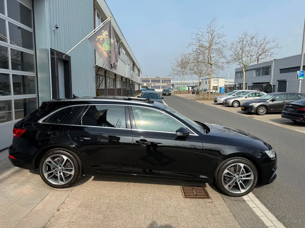 Audi A4 35 TFSI S-tronic AUT ECC uit 2019, foto 9