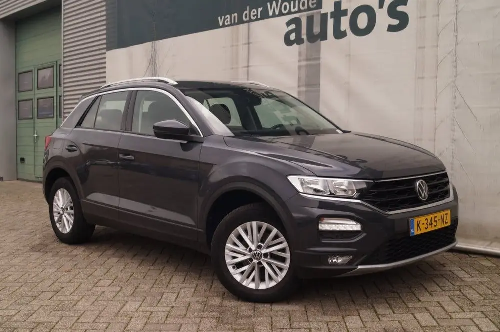 Volkswagen T-Roc 1.5 TSI 150pk Style Business -NAVI-ECC-DIGI uit 2021, foto 4
