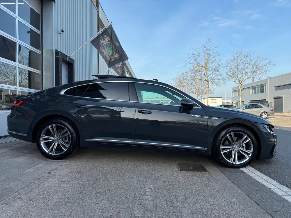 Volkswagen ARTEON 2.0 TSI R-Line LED/PDC/CAM/LMV18/NAVI/LEER uit 2020, foto 4