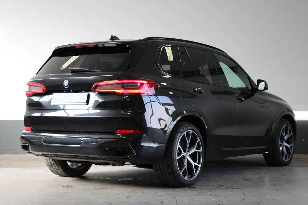 BMW X5 xDrive45e Sport uit 2020, foto 4