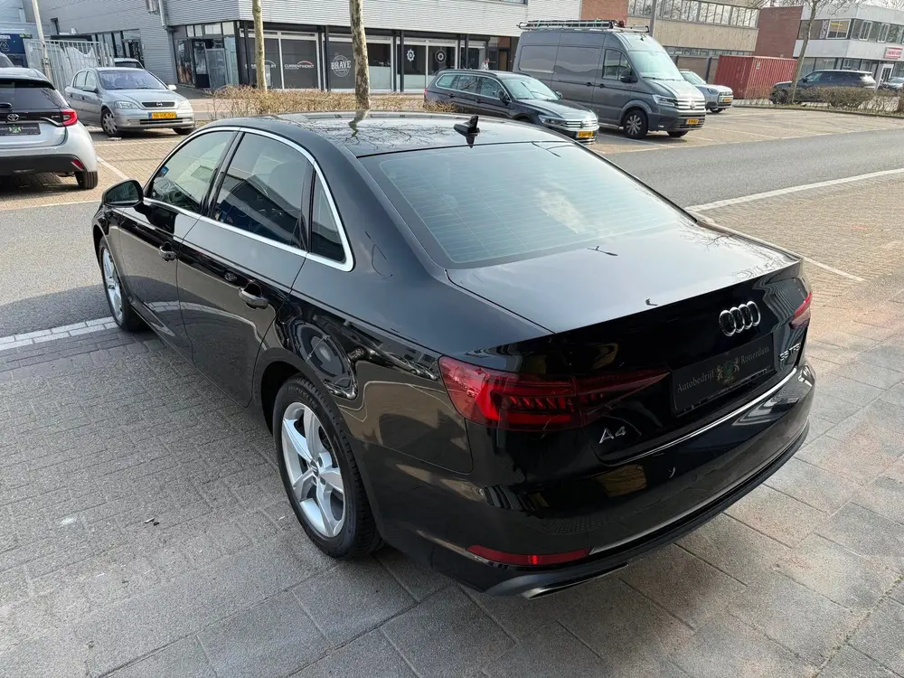 Audi A4 35 TFSI Sport AUT ECC uit 2019, foto 13