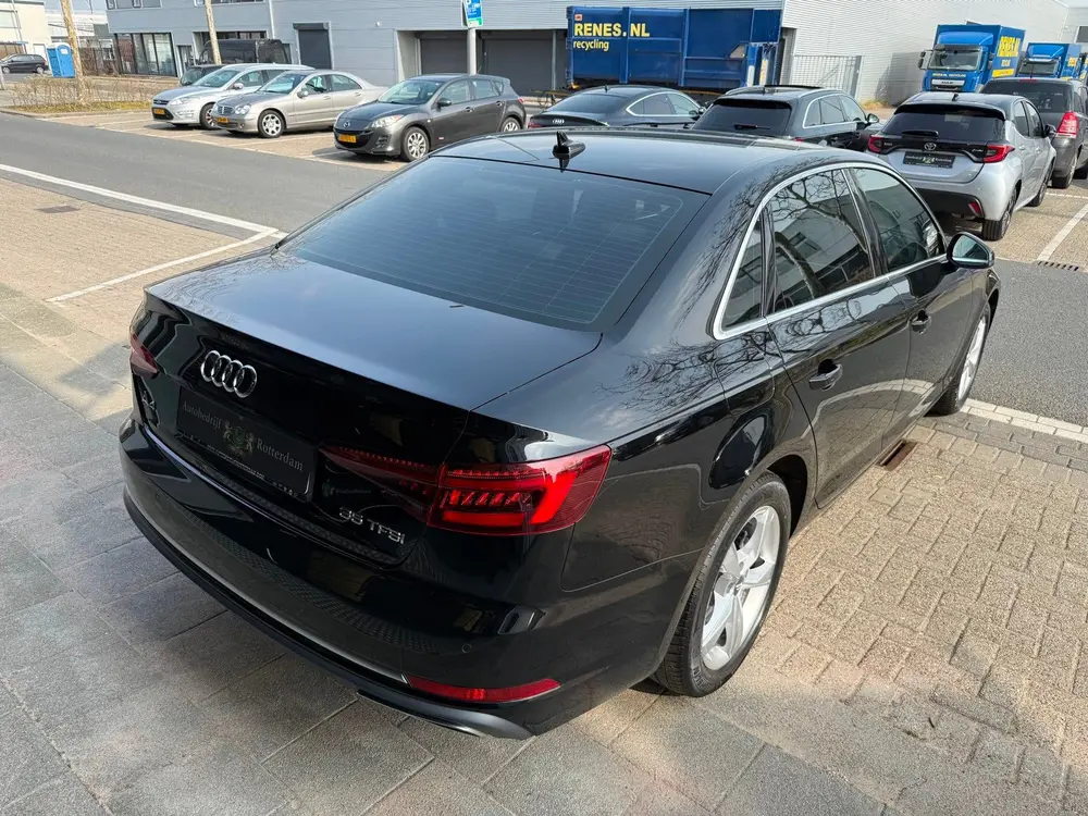 Audi A4 35 TFSI Sport AUT ECC uit 2019, foto 15