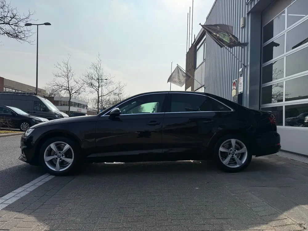 Audi A4 35 TFSI Sport AUT ECC uit 2019, foto 19