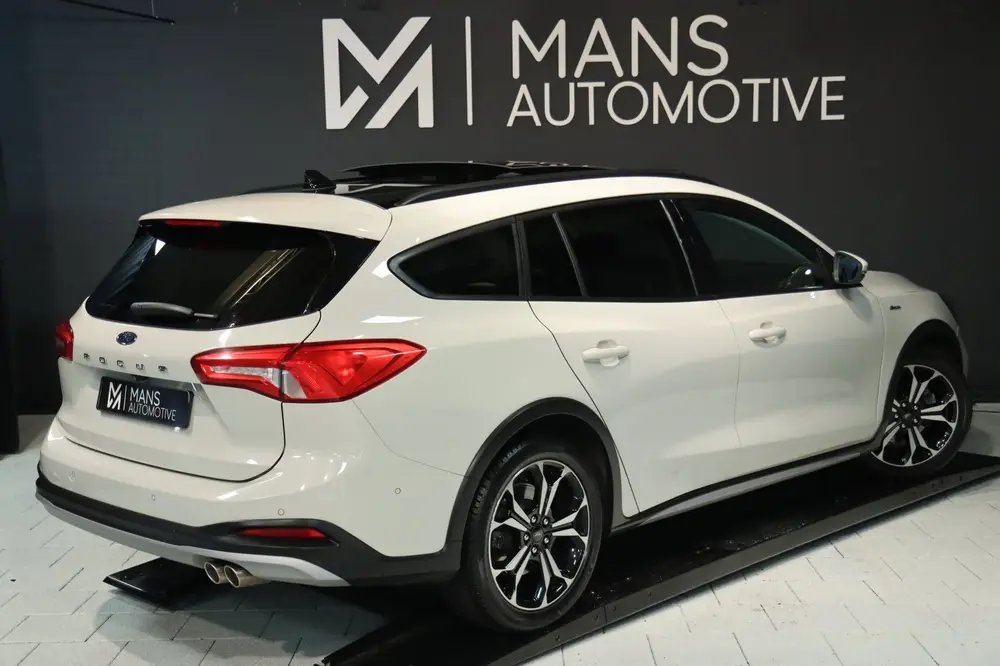 Ford Focus Wagon 1.5 Active / PANO / HUD / ACC / B&O / KEYLE uit 2019, foto 4