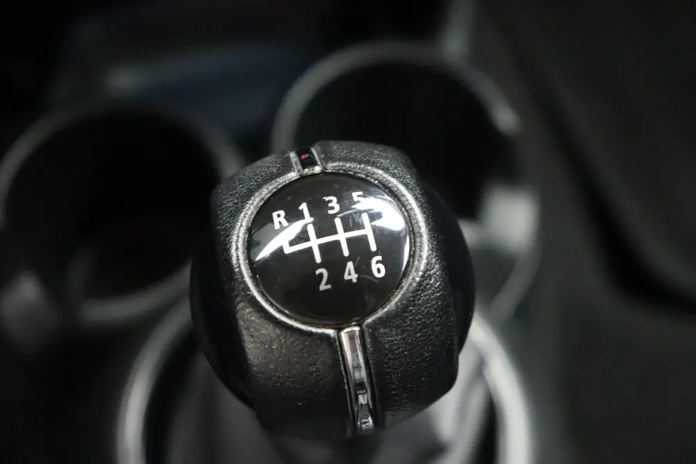Mini Hatchback Cooper uit 2023, foto 18