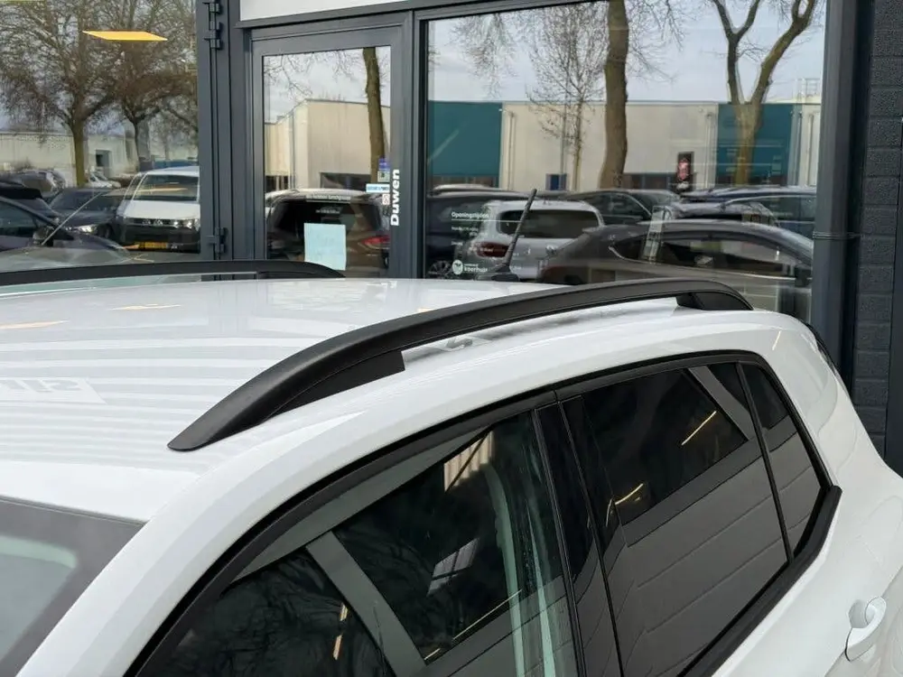 Volkswagen T-Cross 1.0 TSI R-Line (bj 2020) uit 2020, foto 10