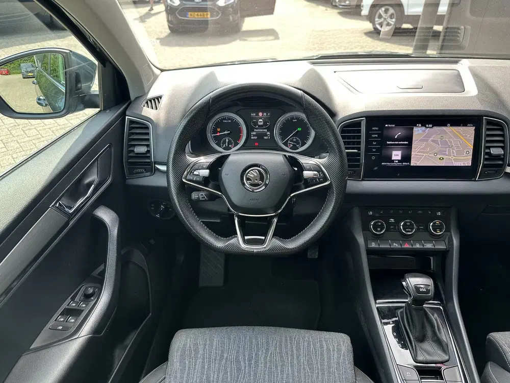 Skoda Karoq 1.5 TSI ACT Style uit 2020, foto 17