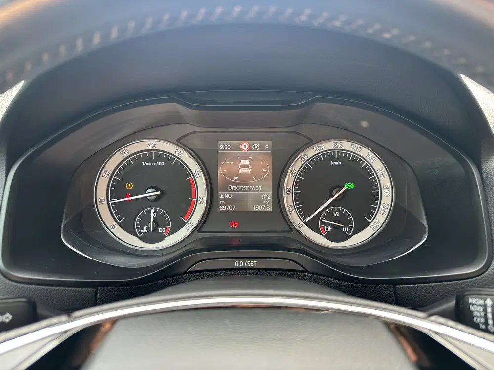 Skoda Karoq 1.5 TSI ACT Style uit 2020, foto 20