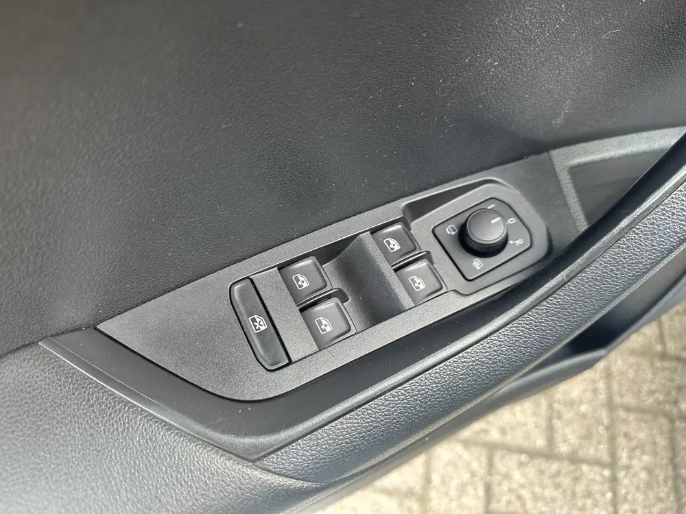 Skoda Karoq 1.5 TSI ACT Style uit 2020, foto 9