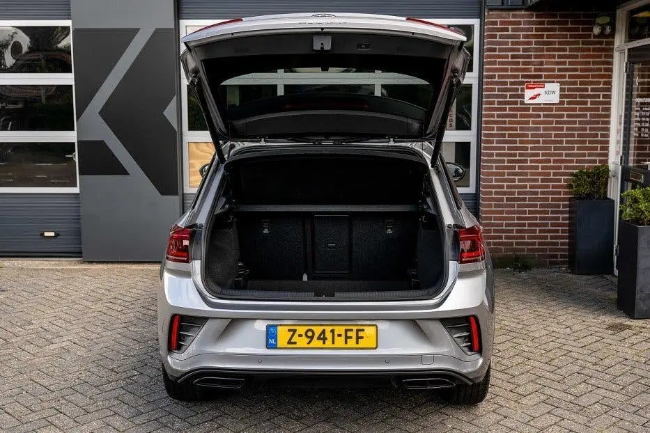Volkswagen T-Roc 1.5 TSI R-Line | Panorama | IQ Drive ACC | uit 2023, foto 5