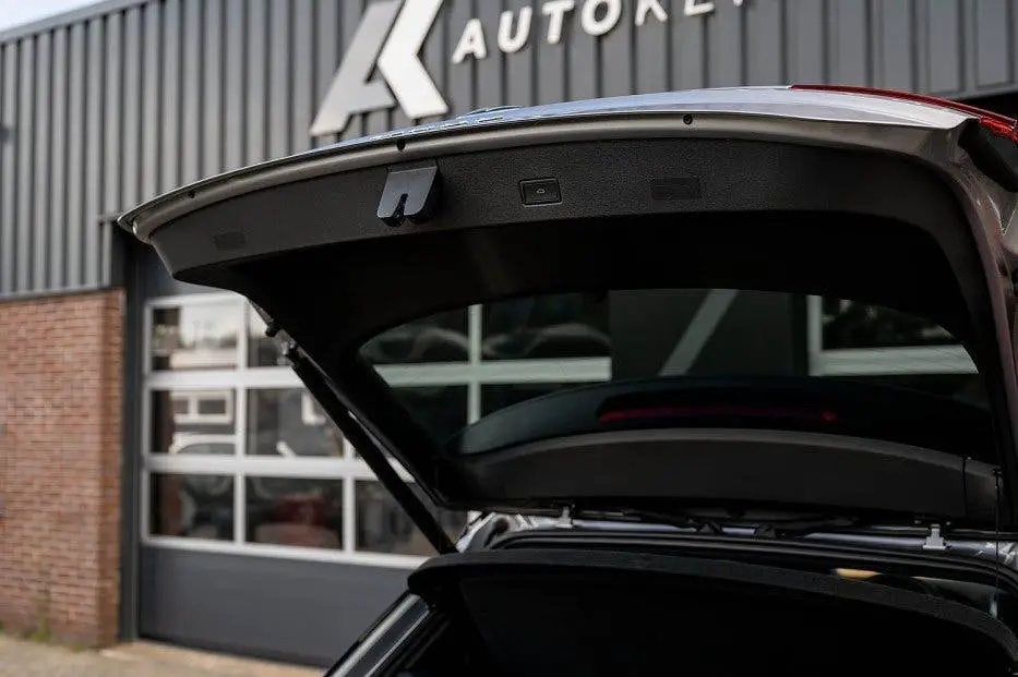 Volkswagen T-Roc 1.5 TSI R-Line | Panorama | IQ Drive ACC | uit 2023, foto 6