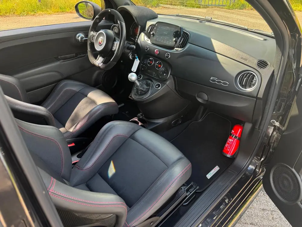 Abarth 695 1.4 T-Jet 180PK Competizione Carbon Sabelt Monza uit 2023, foto 15