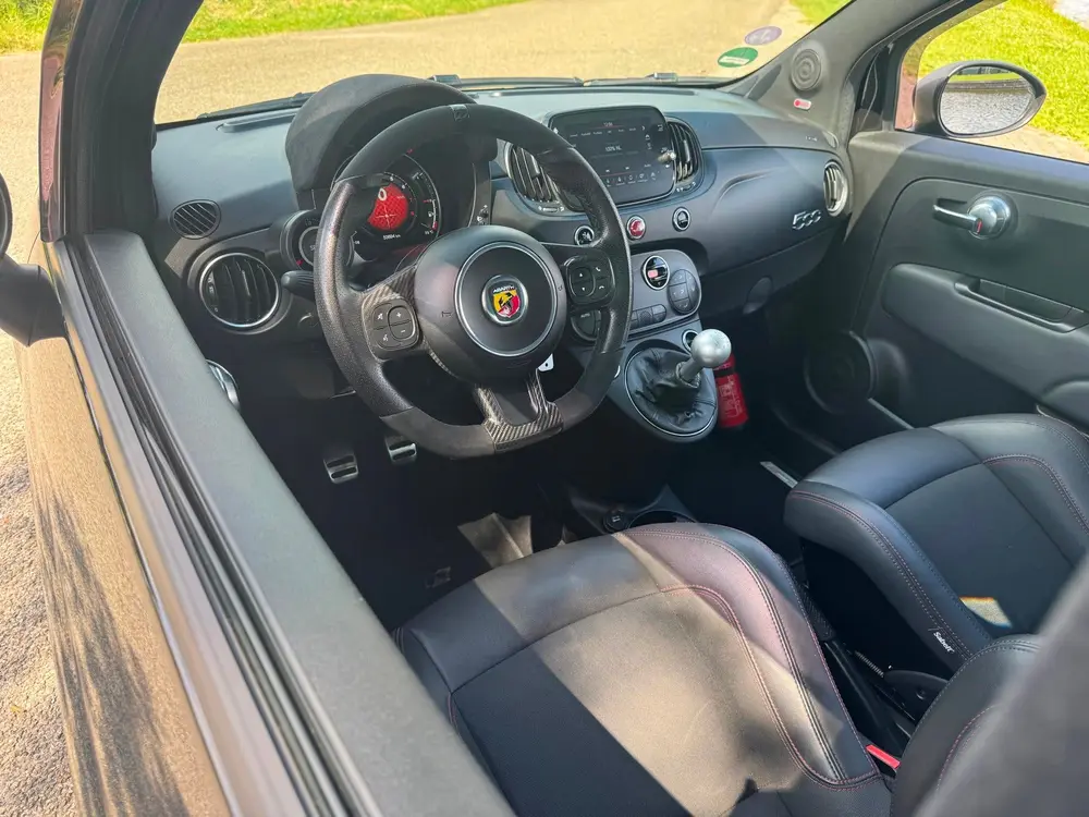 Abarth 695 1.4 T-Jet 180PK Competizione Carbon Sabelt Monza uit 2023, foto 20