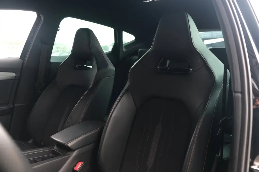 Cupra Formentor 1.4 e-Hybrid VZ 245PK Led Cam Trekhaak ACC uit 2022, foto 4