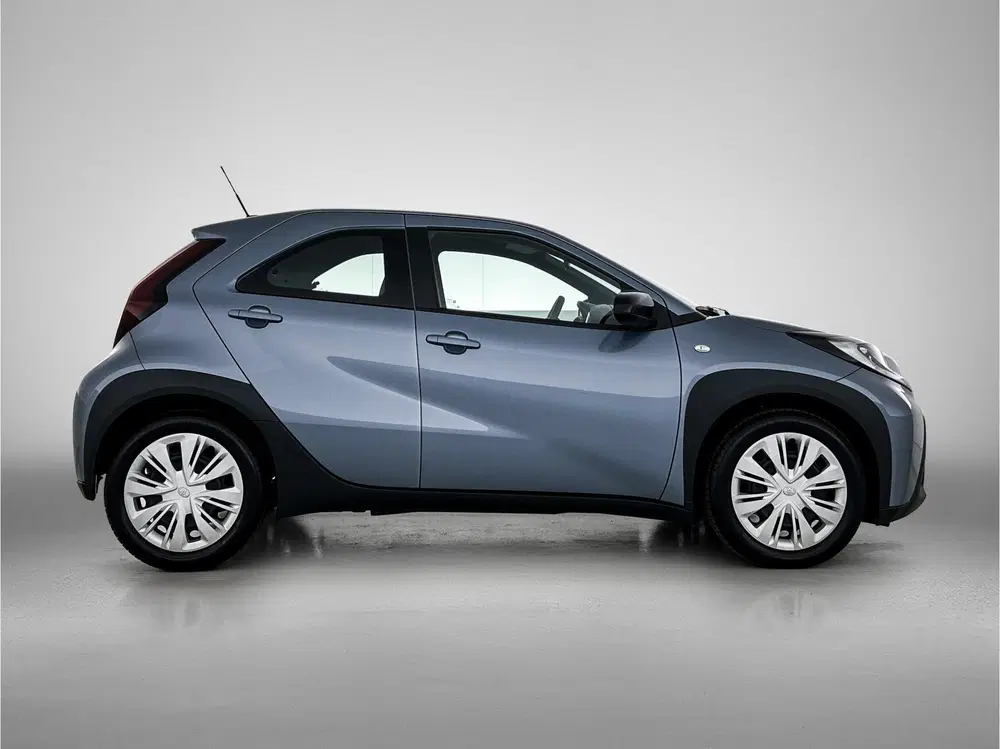 Toyota Aygo X 1.0 VVT-i MT Play uit 2025, foto 12