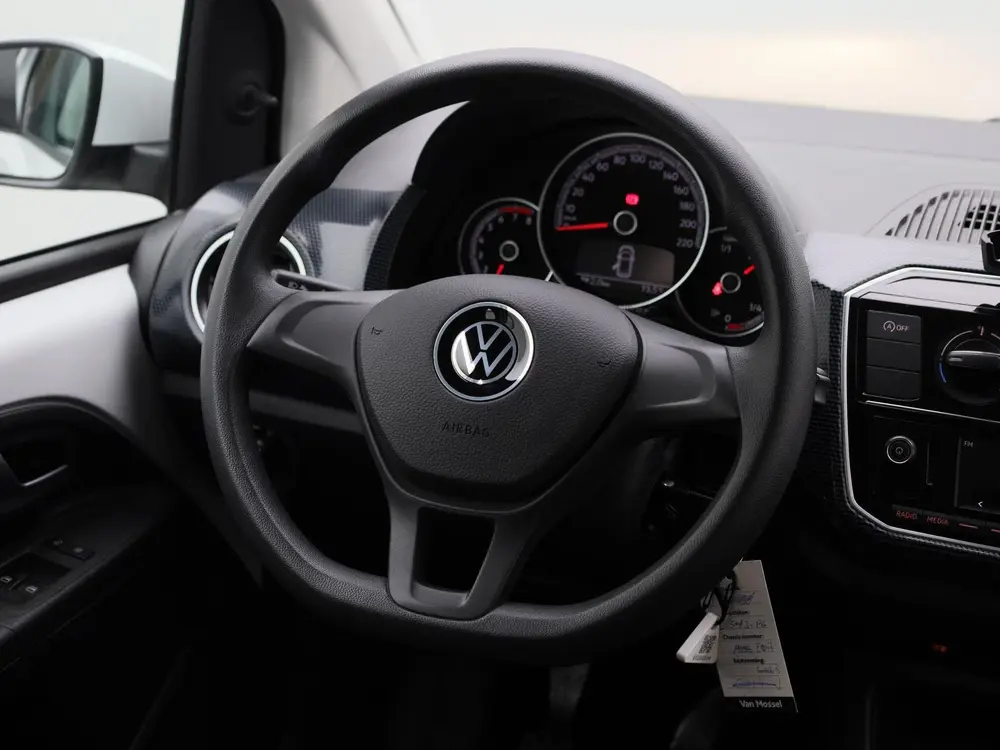 Volkswagen Up! 1.0 | Airco | DAB | LED | uit 2021, foto 10