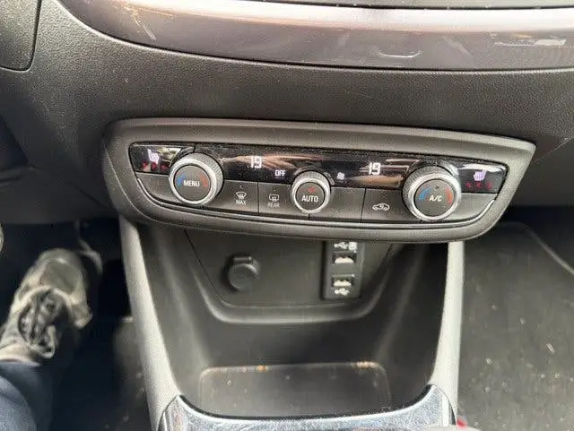 Opel Crossland X 1.2 Turbo Innovation AUTOMAAT uit 2019, foto 7