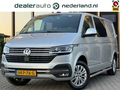 Volkswagen Transporter 2.0 TDI L2H1 150pk Bulli Dubbel cabin uit 2021