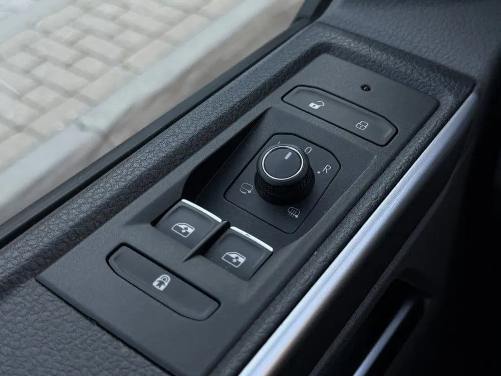 Volkswagen Transporter 2.0 TDI L2H1 150pk Bulli Dubbel cabin uit 2021, foto 18