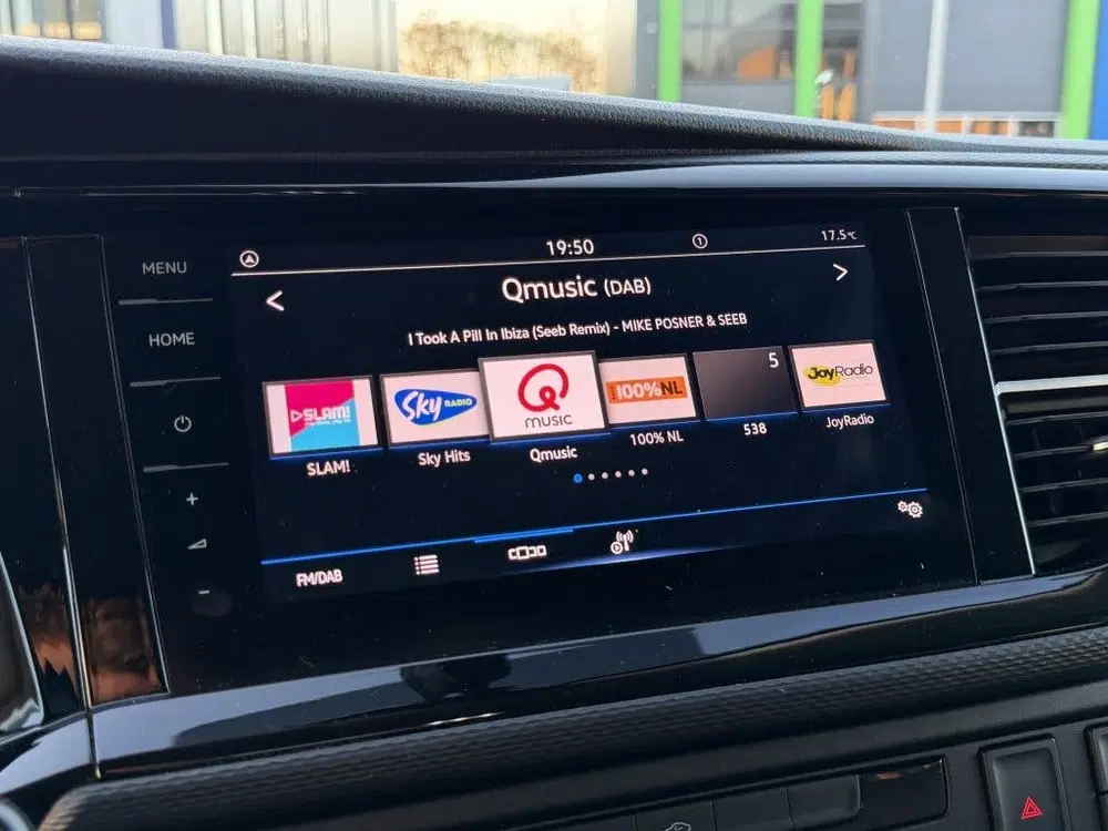 Volkswagen Transporter 2.0 TDI L2H1 150pk Bulli Dubbel cabin uit 2021, foto 20