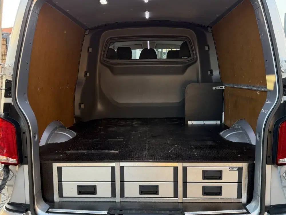 Volkswagen Transporter 2.0 TDI L2H1 150pk Bulli Dubbel cabin uit 2021, foto 7