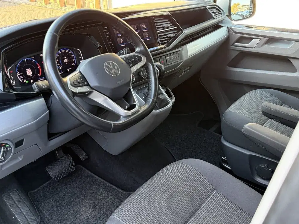 Volkswagen Transporter 2.0 TDI L2H1 150pk Bulli Dubbel cabin uit 2021, foto 9