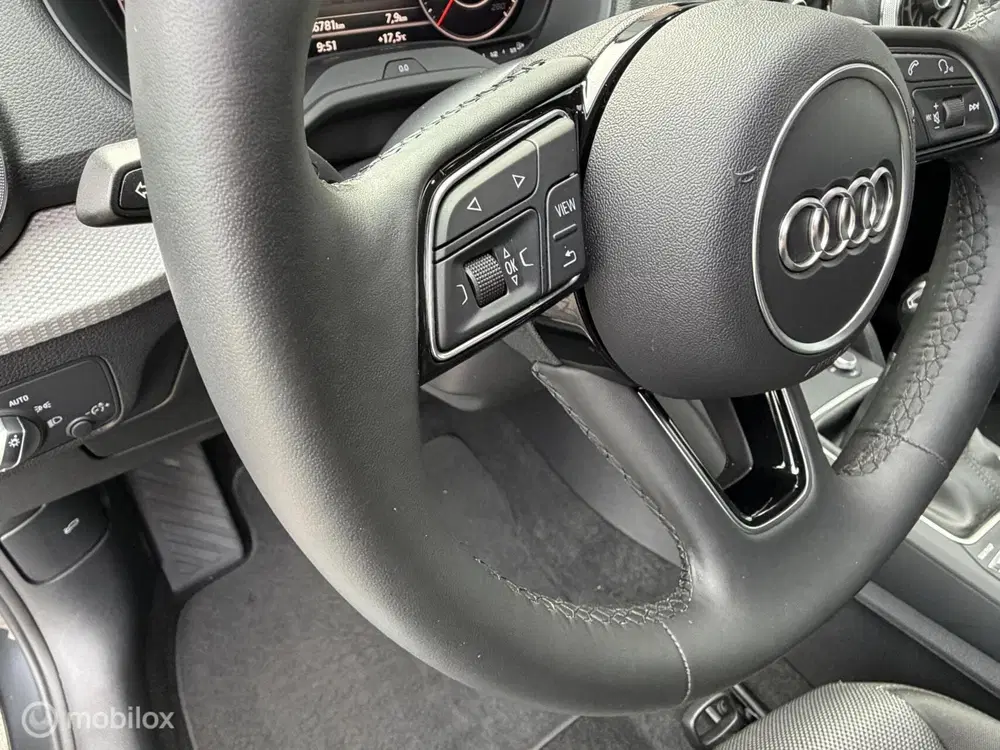 Audi Q2 30 TFSI Advanced edition uit 2021, foto 16