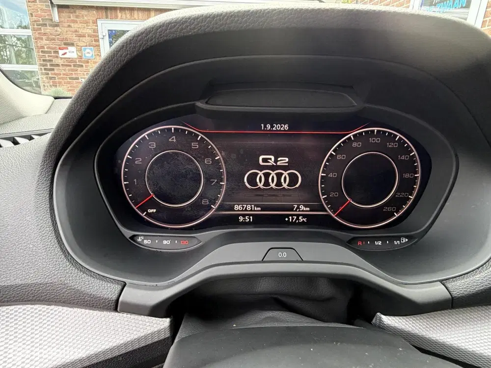 Audi Q2 30 TFSI Advanced edition uit 2021, foto 18