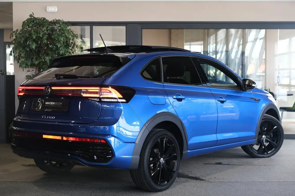 Volkswagen Taigo 1.5 TSI 150PK 2x R-Line DSG Pano IQ Matrix uit 2023, foto 2