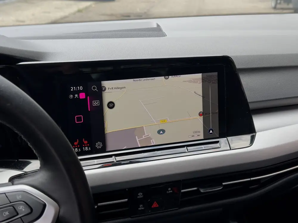 Volkswagen Golf 1.0 TSI LIFE NAVI DIGI-DASH APPLE-CARPLAY LE uit 2021, foto 4