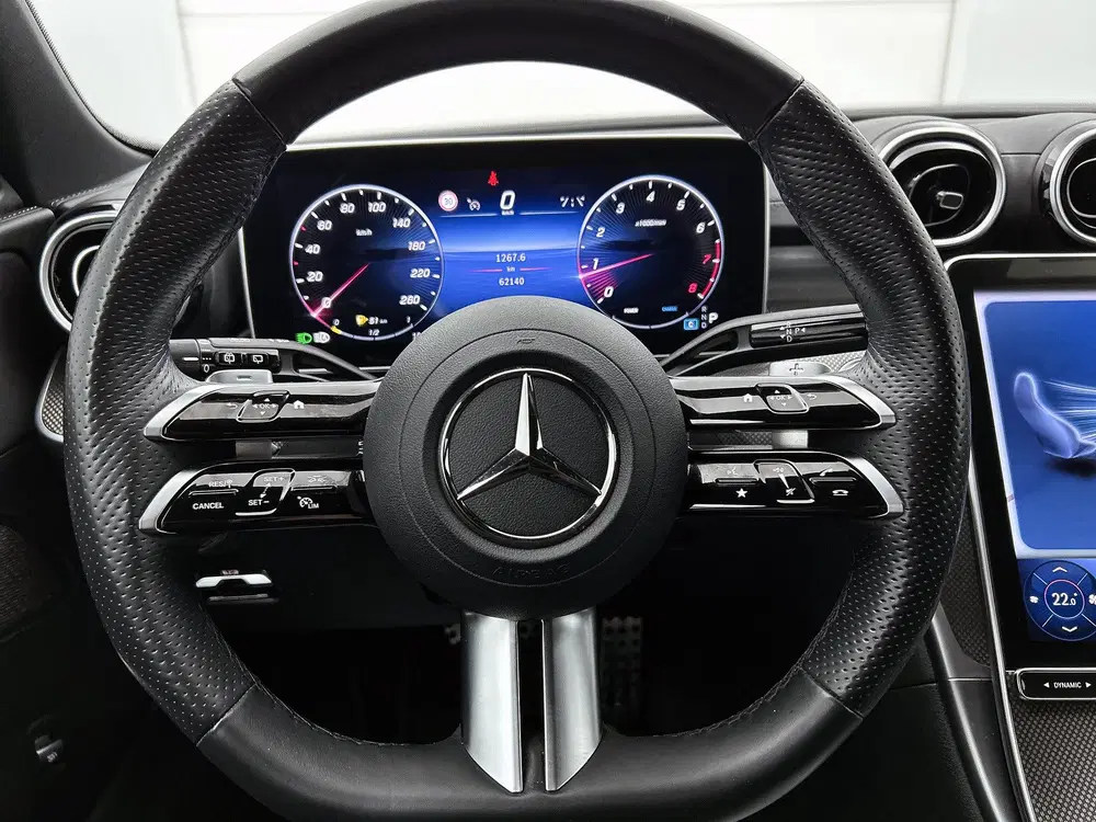 Mercedes-Benz C-Klasse 180 AMG Line uit 2024, foto 18